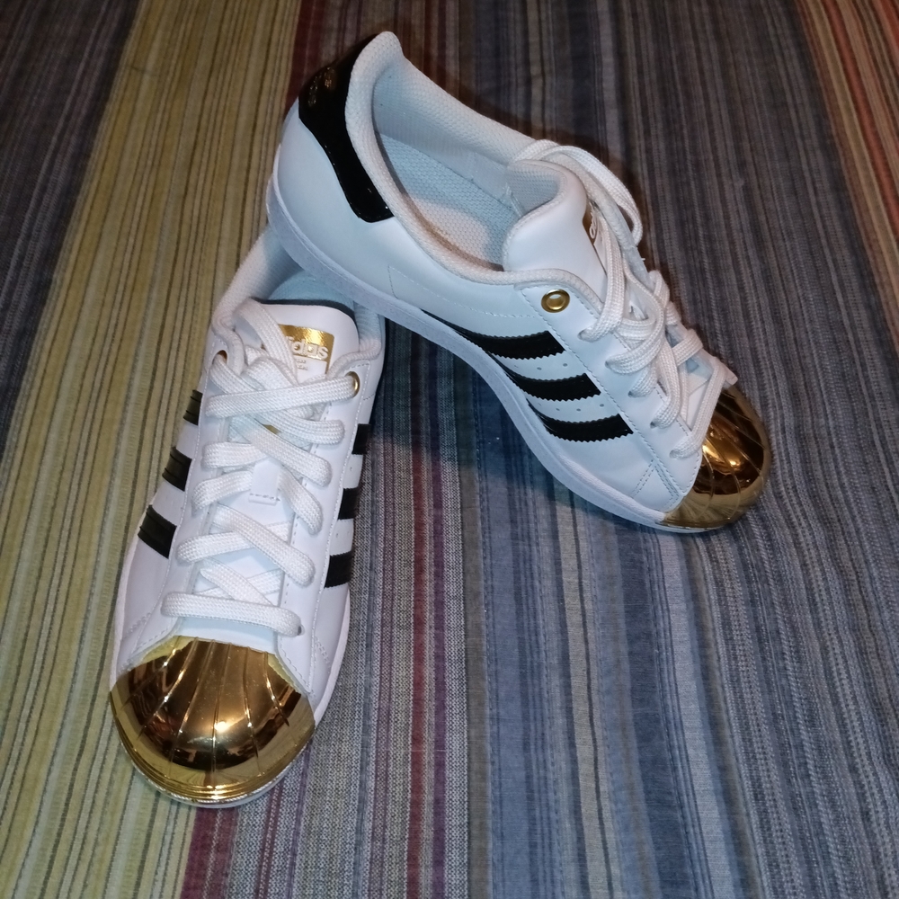 ADIDAS SUPERSTAR GOLD METAL TOE